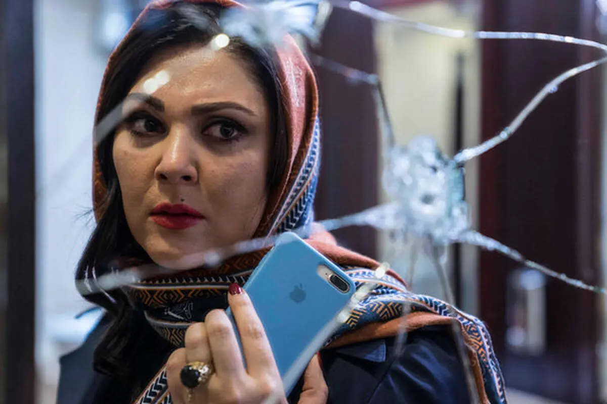 چهره متفاوت «لاله اسکندری» روی پوستر فیلم جدیدش/ عکس
