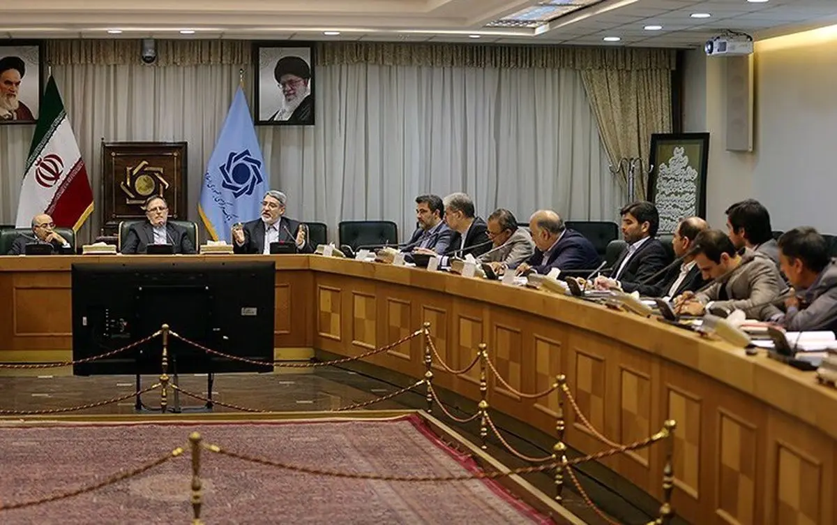 آخرین جلسه شورای پول واعتبار در سال ۹۵ برگزار شد