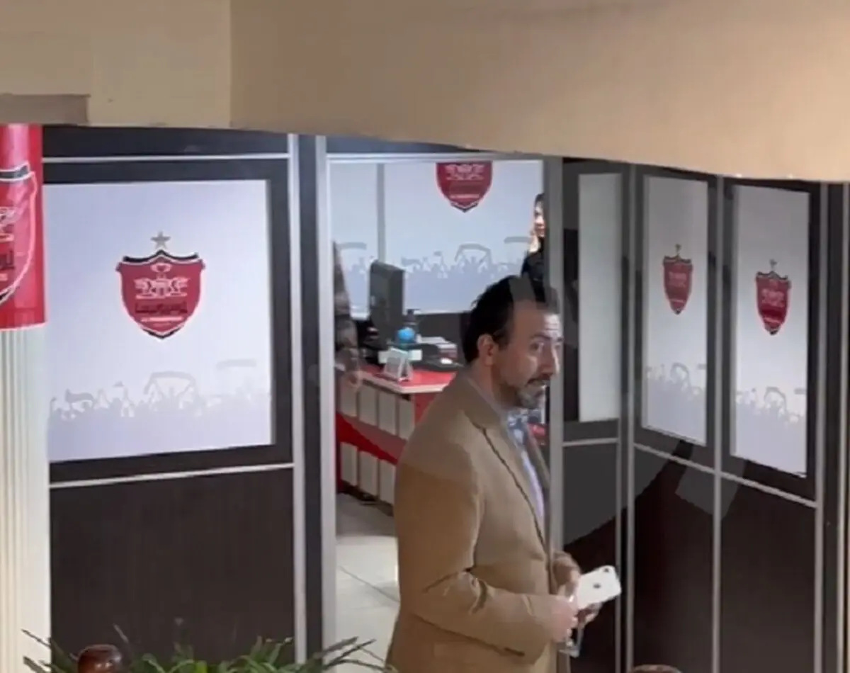 حضور مدیر برنامه‌های میلاد فخر الدینی در باشگاه پرسپولیس