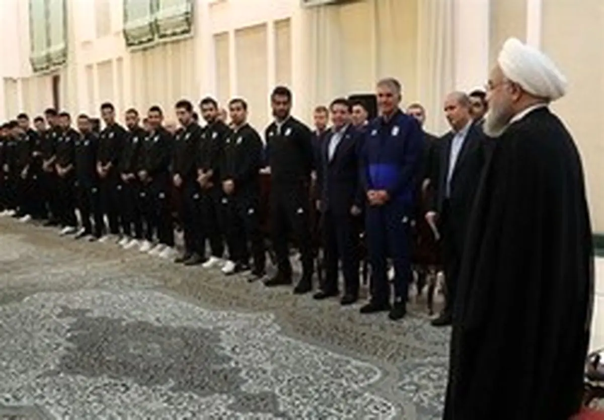 پاداش رئیس جمهور به ملی پوشان و داوران چه بود؟