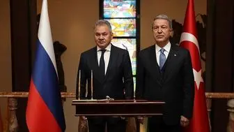رایزنی وزرای دفاع ترکیه و روسیه درباره مسایل امنیتی