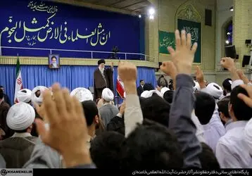دیدار طلاب