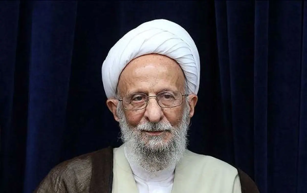 محرومیت از اماکن مقدسه خسران است اما در تزاحم ها باید اهم را تشخیص داد