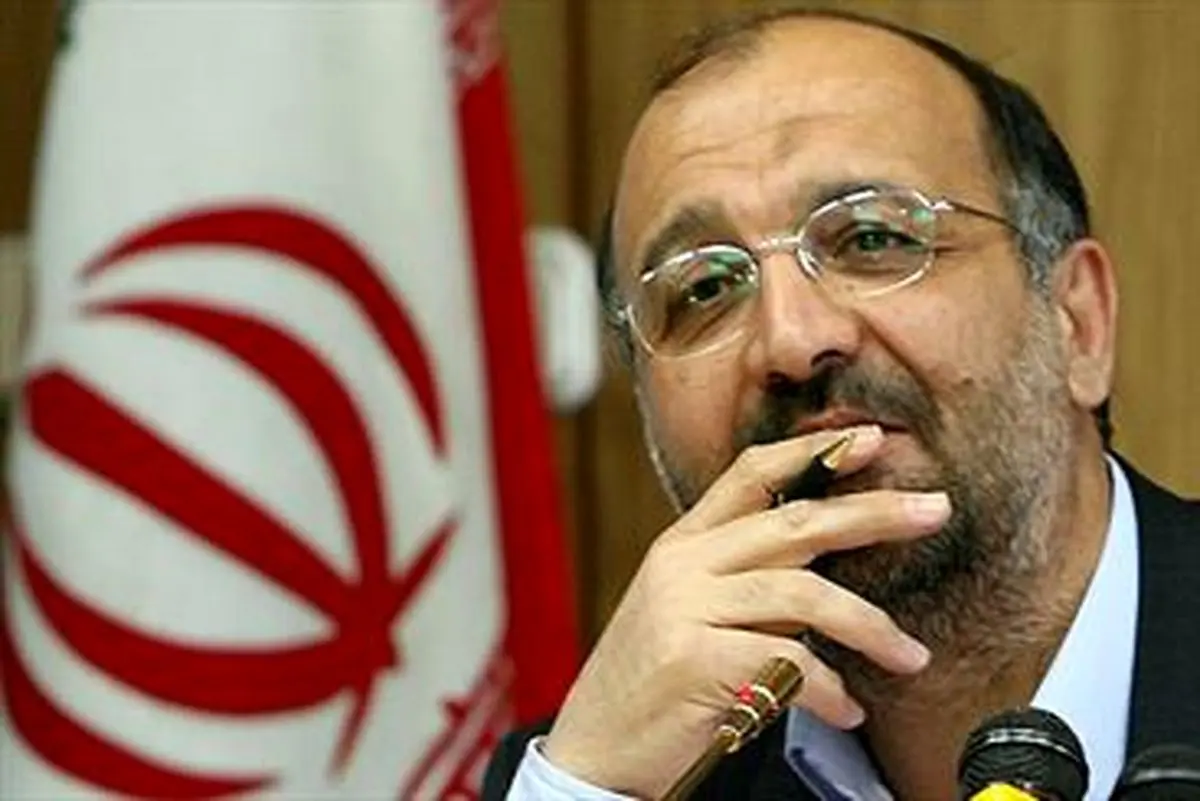 واکنش فرشیدی به حذف تعطیلی پنجشنبه ها