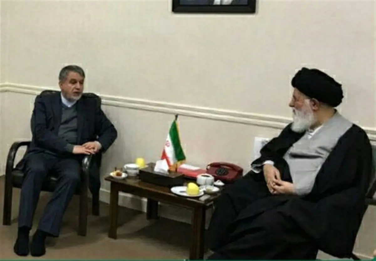 وزیر ارشاد با آیتالله علمالهدی دیدار کرد