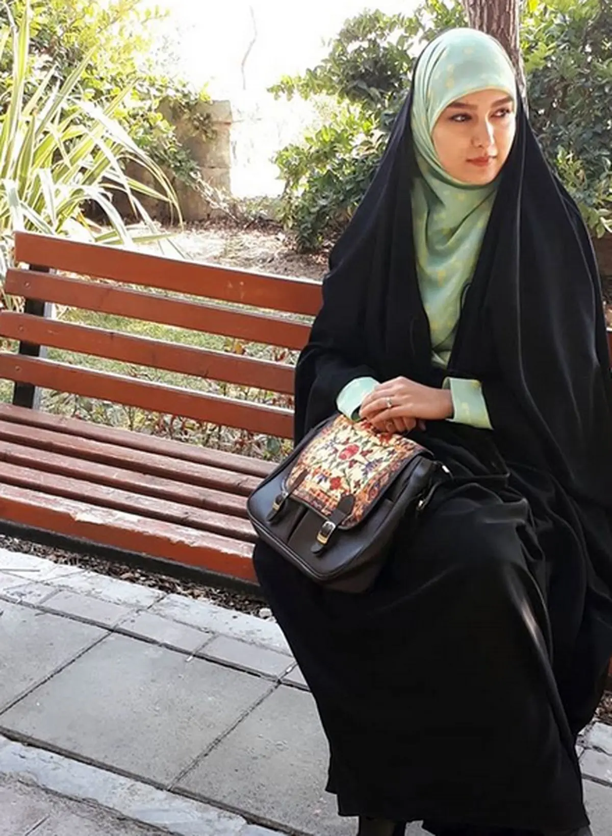 دورهمی خانم مجری با دوستانش