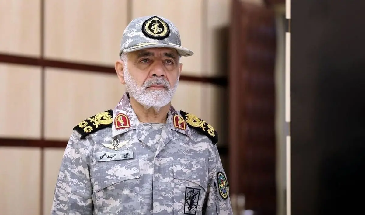 سرلشکر عبداللهی: آتش جنگ جدید دامن همه را خواهد گرفت 
