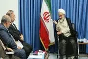 آیت الله عابدینی: توجه به اشتغال جوانان در اولویت باشد