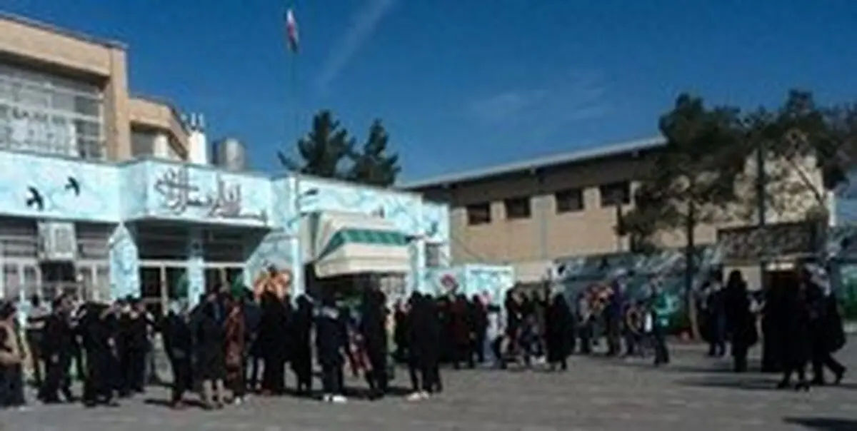 سومین دوره طرح گردشگری دانش‌آموزی شروع شد