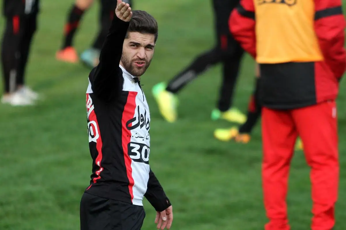 قراردادم با پرسپولیس تمام شده و به دنبال تیم جدید هستم