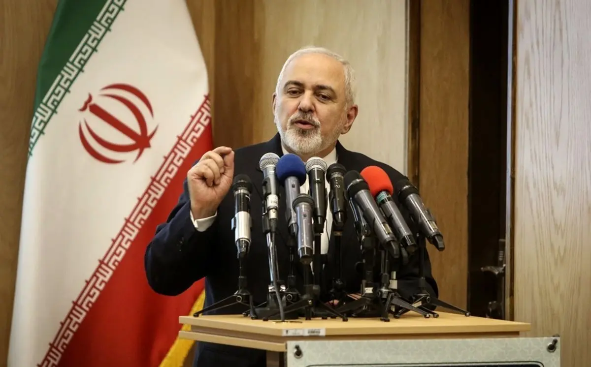 ظریف: با 6 قدرت بزرگ جهانی پشت یک میز نشستیم و افتخار میکنیم که وابسته به هیچکدام نیستیم