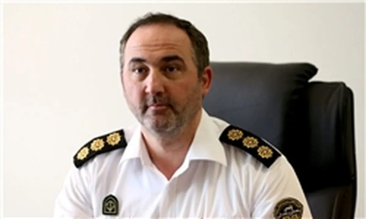 ریزش کوه باعث انسداد محور کرج - چالوس شد