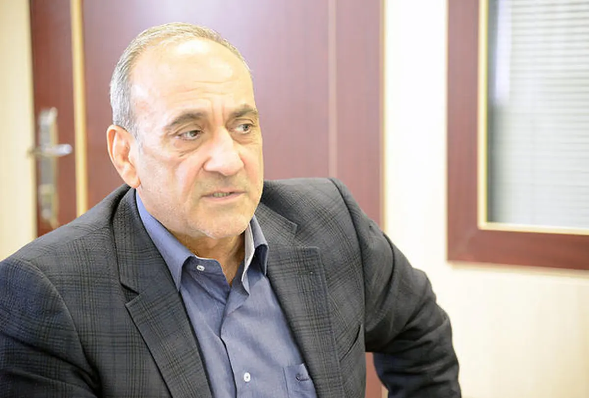 از آسمان و زیر زمین برای پرسپولیس شکایت می‌آید