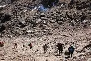با کمک نیروهای هلال احمر؛ کوه نورده مفقود شده نجات یافت