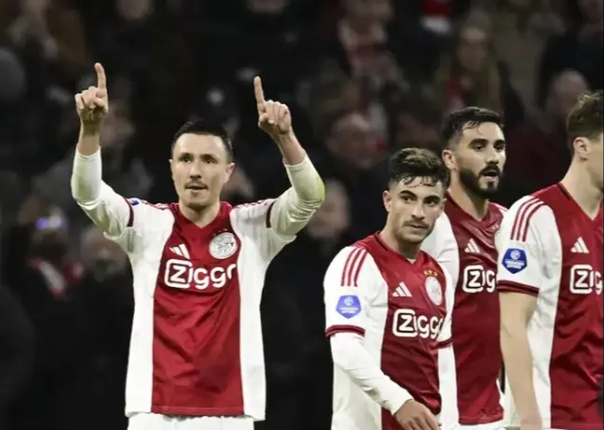 زلزله مربی اسپانیایی در آمستردام!