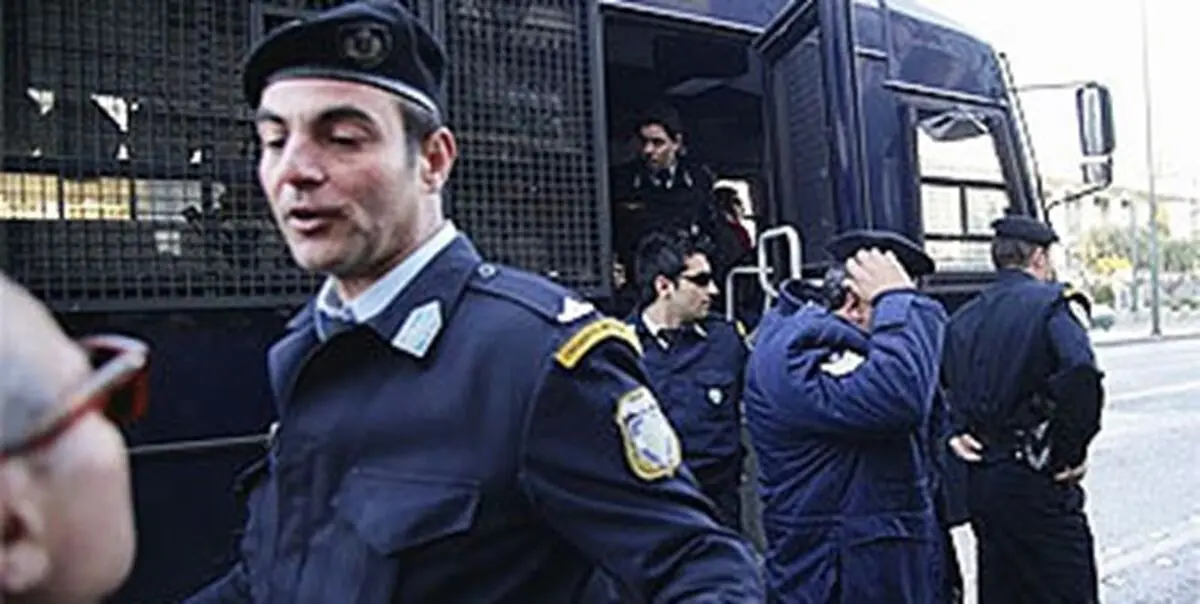 شناسایی ۴۱ پناهجو در یک کامیون یخچال‌دار در یونان