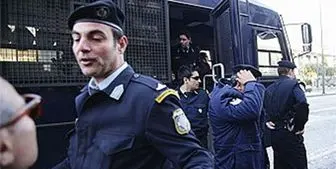 شناسایی ۴۱ پناهجو در یک کامیون یخچال‌دار در یونان