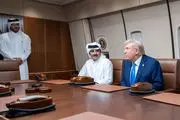 رفتار عجیب ترامپ با امیر قطر در پایگاه العدید