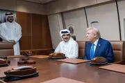 رفتار عجیب ترامپ با امیر قطر در پایگاه العدید