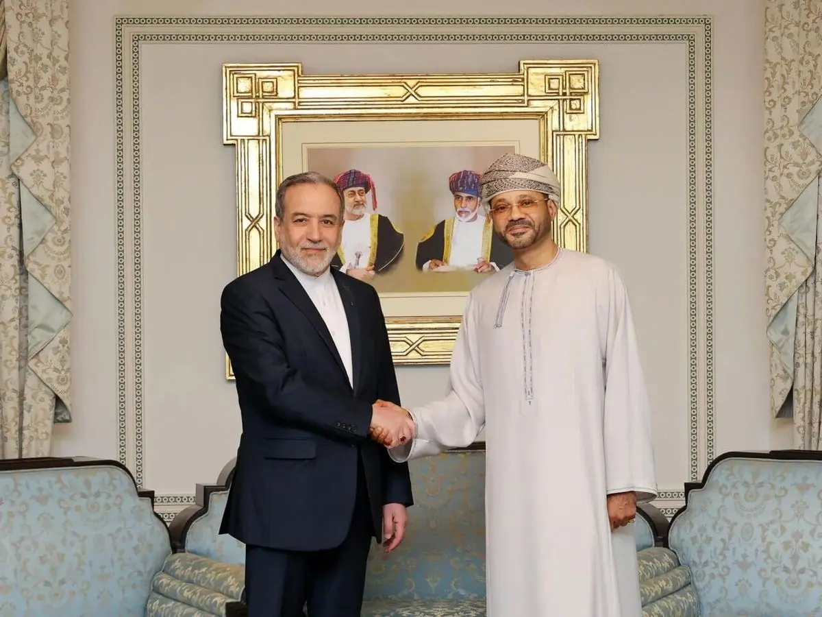 چرا میانجی همیشه عمان است؟