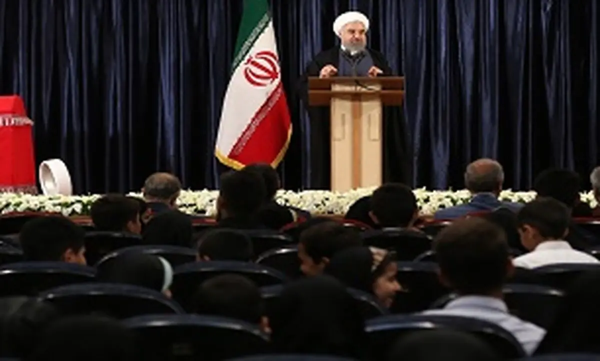 باید کاری کنیم که در این کشور هیچ کس احساس تنهایی و بی‌پناهی نکند