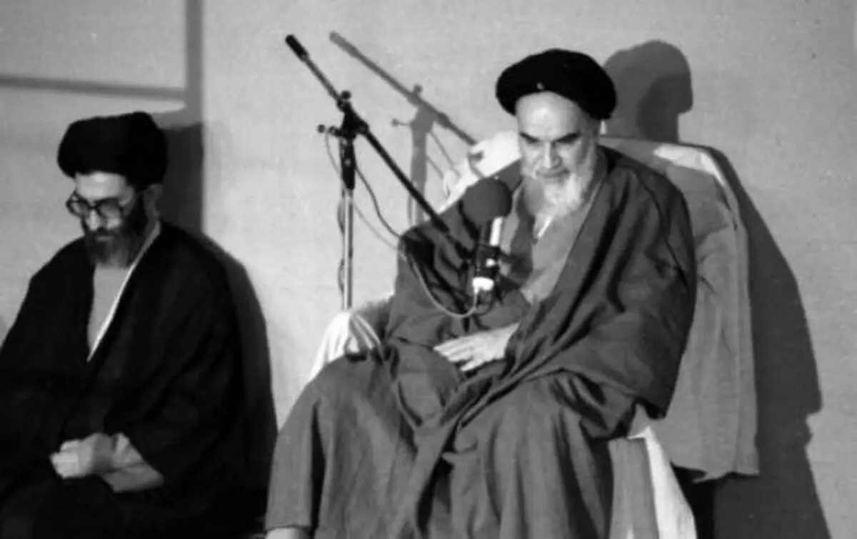 به امام گفتم نافله آقای خامنه‌ای طولانیه
