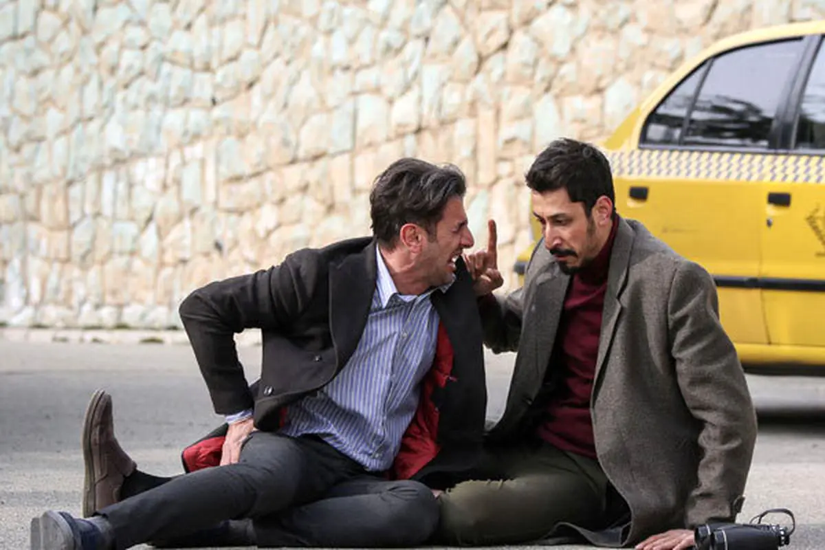 رقابت «چشم و گوش بسته» امین حیایی با فیلم های توقیفی