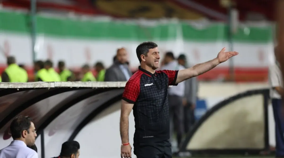 حمله کریم باقری به مدیرعامل پرسپولیس
