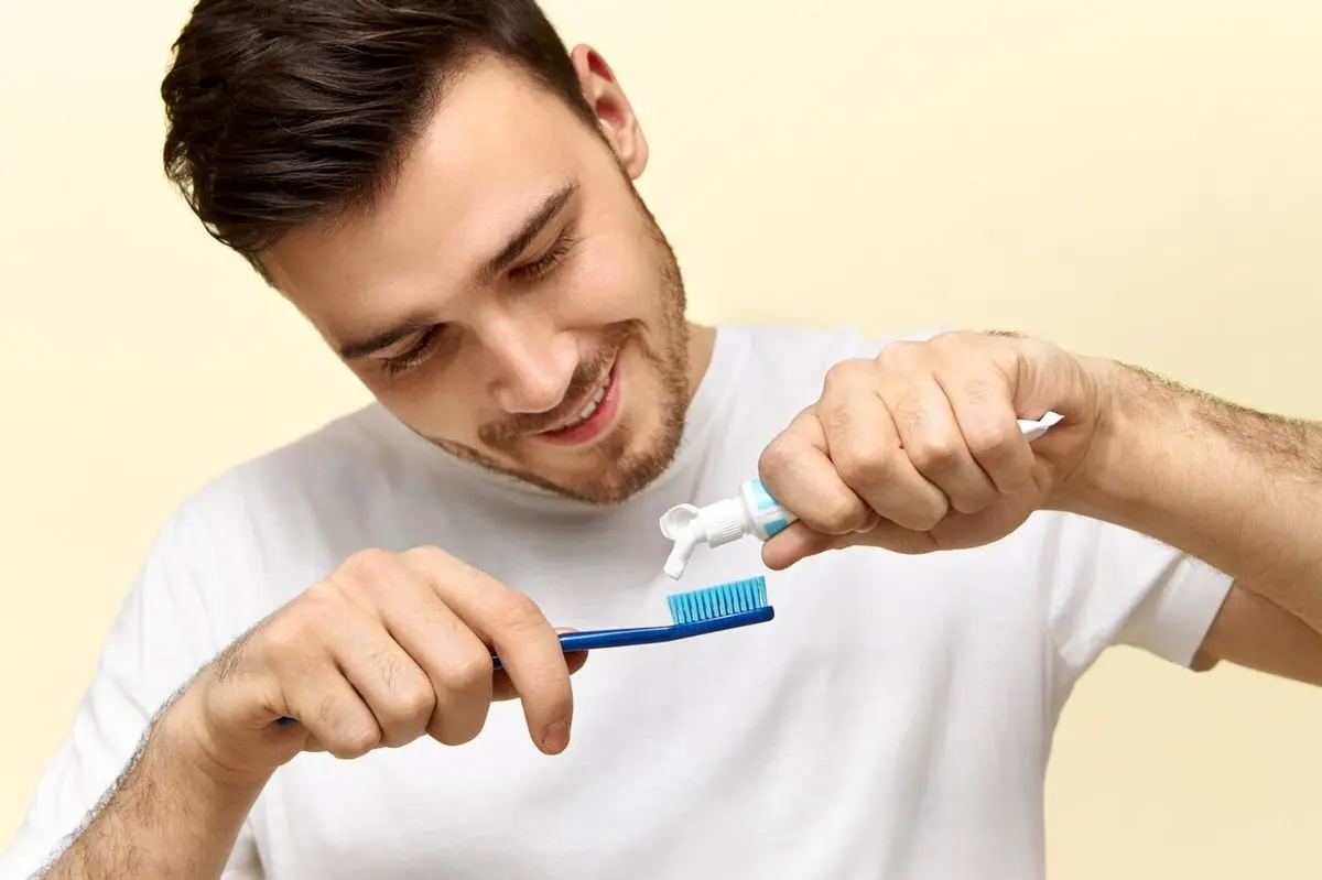 چند وقت یکبار مسواک خود را عوض کنیم ؟
