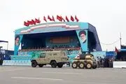 ارتش ربات موشک انداز خود را نمایش داد