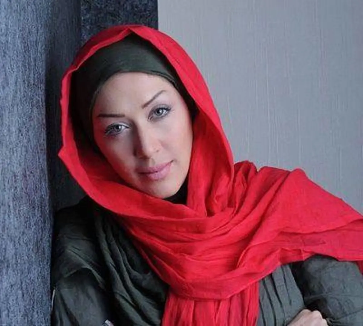 سلفى خانم بازیگر به همراه پدرش در کربلا