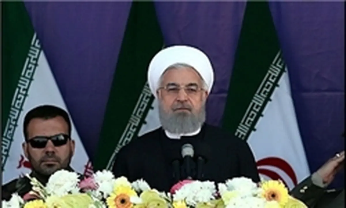 روحانی: برای قدرت دفاعی هر سلاحی نیاز داشته باشیم تولید می‌کنیم