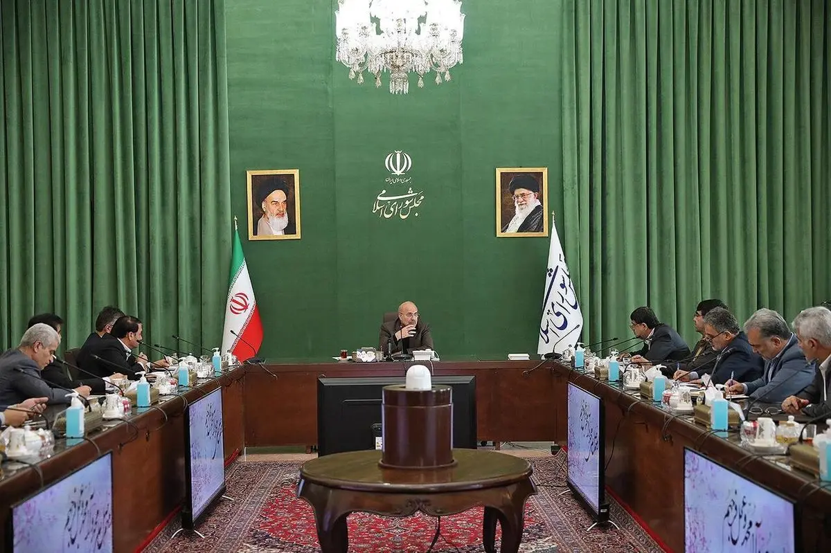 قالیباف: بانک‌ها باید با اصلاح فرایندها، رضایت مردم را جلب کنند