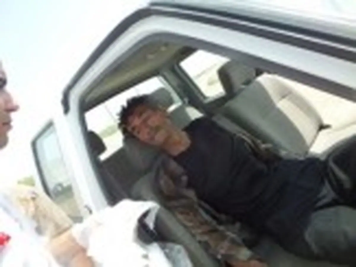 
نجات مرد افغانی از مرگ حتمی + تصاویر
