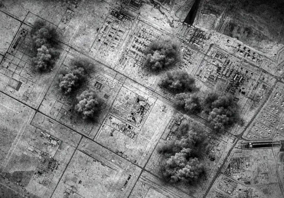 آتش‌سوزی گسترده در بزرگترین کارخانه تبدیل گاز به مایعات جهان