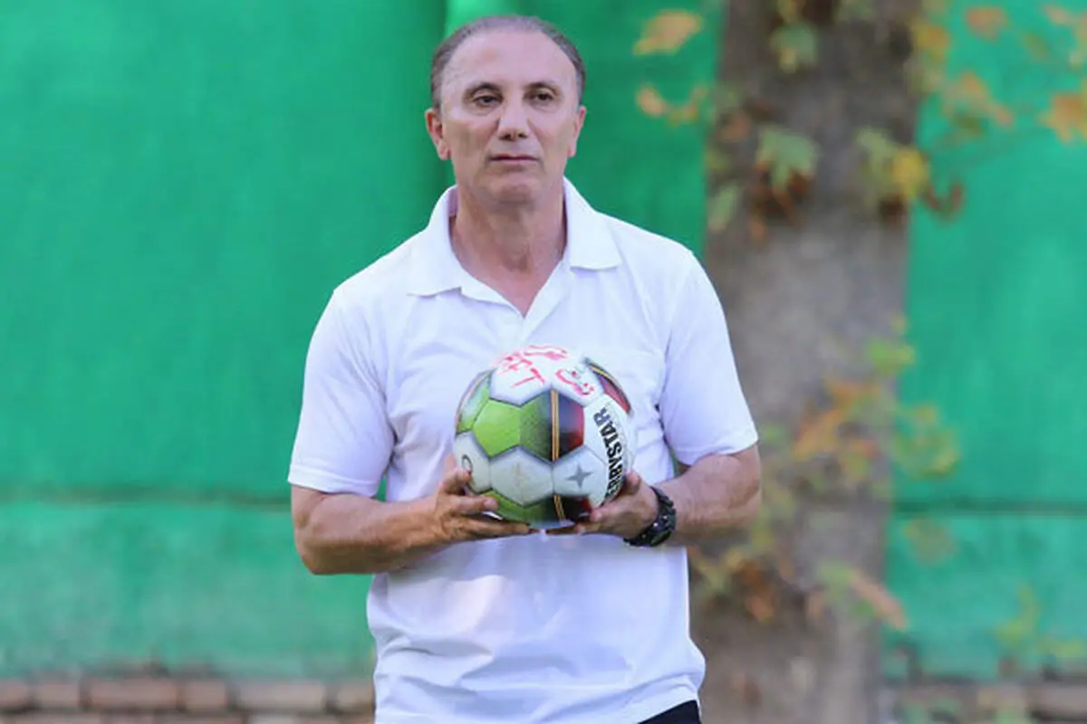 درخشان: پرسپولیس قهرمان لیگ است