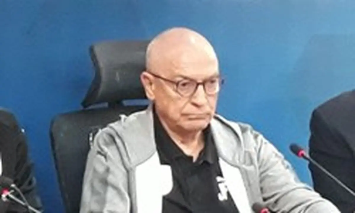 برتر از پرسپولیس بودیم، فقط فرصت از دست دادیم