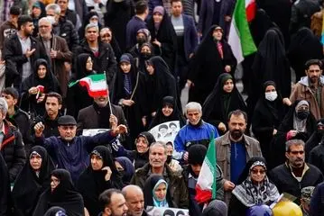 راهپیمایی ۲۲ بهمن تهران به روایت تصاویر
