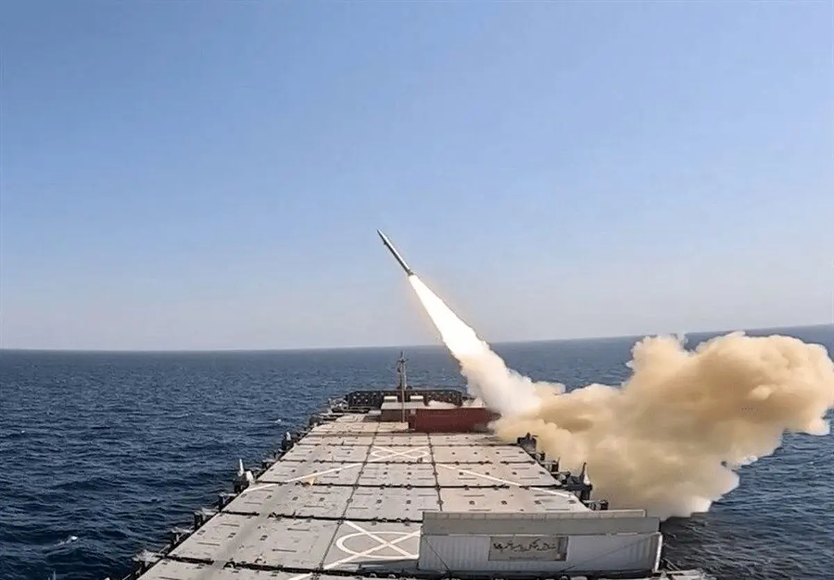 «ناو بالستیک‌زن» سپاه را بشناسید + تصاویر
