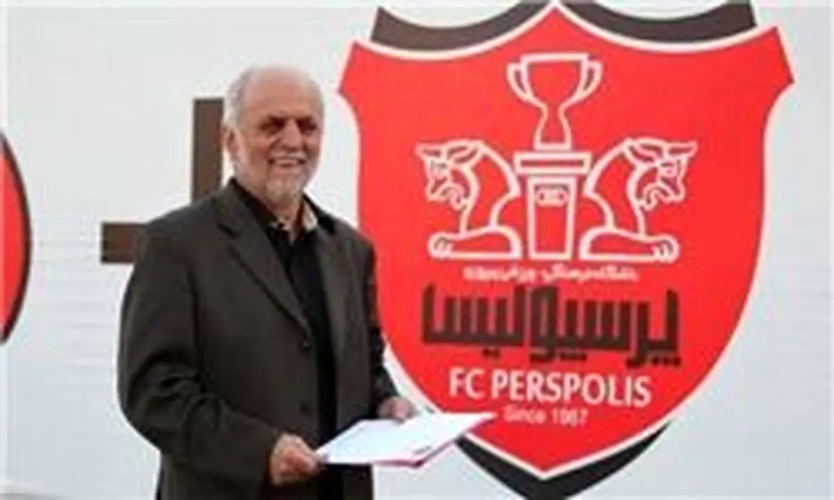 خوردبین: رفیعی در ایران برای پرسپولیس بازی میکند