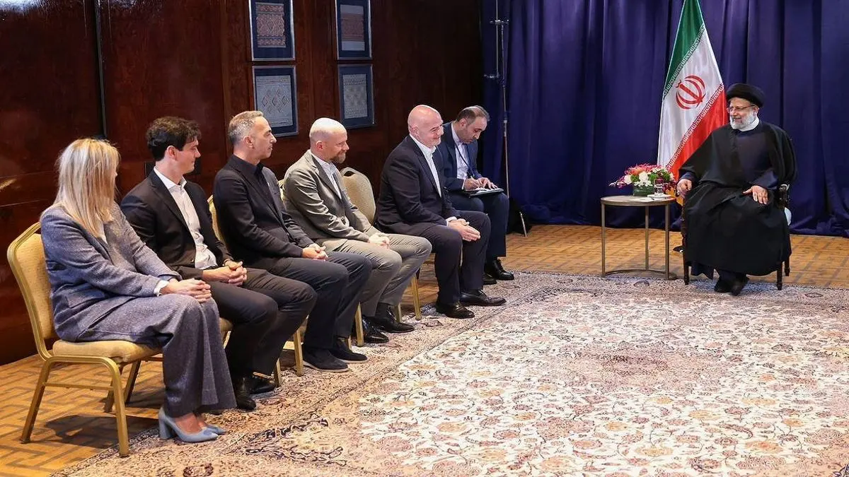 رئیس فیفا با رئیسی دیدار کرد
