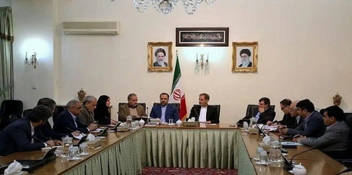 دیدار مجمع نمایندگان استان با معاون اول رییس جمهور
