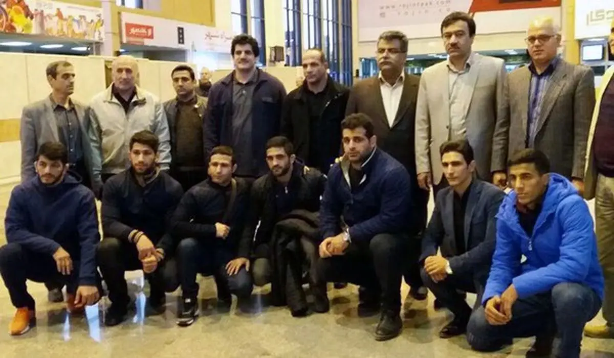 حضور کشتی گیران در مناطق زلزله زده