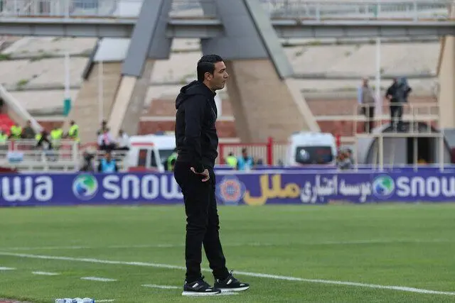 جنجال سرمربی استقلال در قائمشهر/ نکونام: ببینید چه بلایی سر استقلال آوردند!
