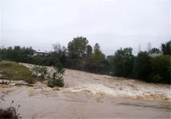 عملیات نجات ۳ گرفتار سیلاب در ایلام با بالگرد انجام می‌شود 
