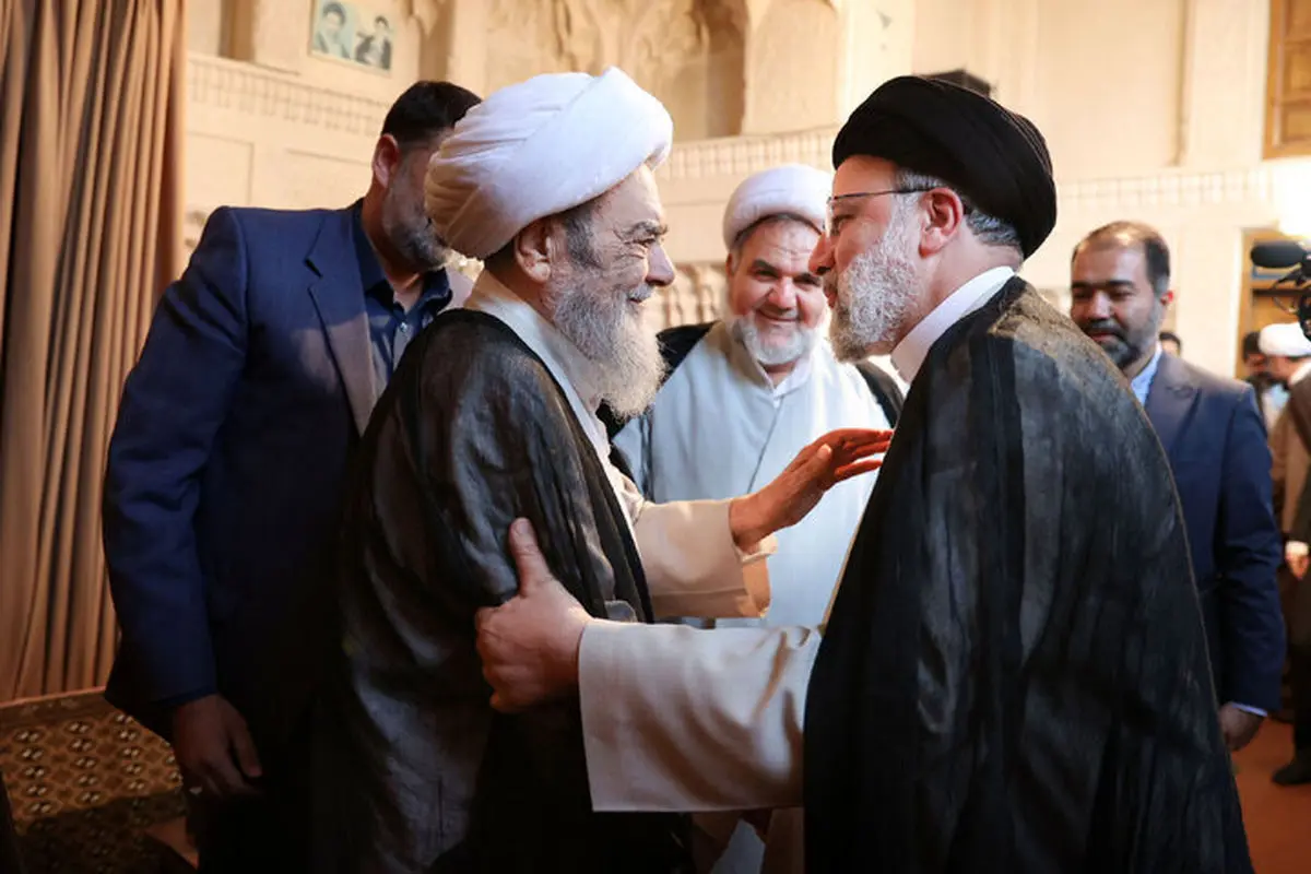 اطلاعیه دفتر این آیت الله درباره دیدار با ابراهیم رئیسی