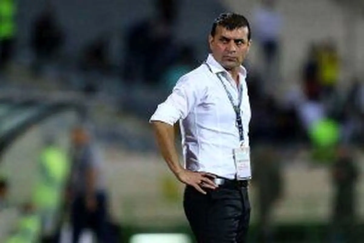 عبدالله ویسی سرمربی تیم فوتبال صنعت نفت آبادان شد
