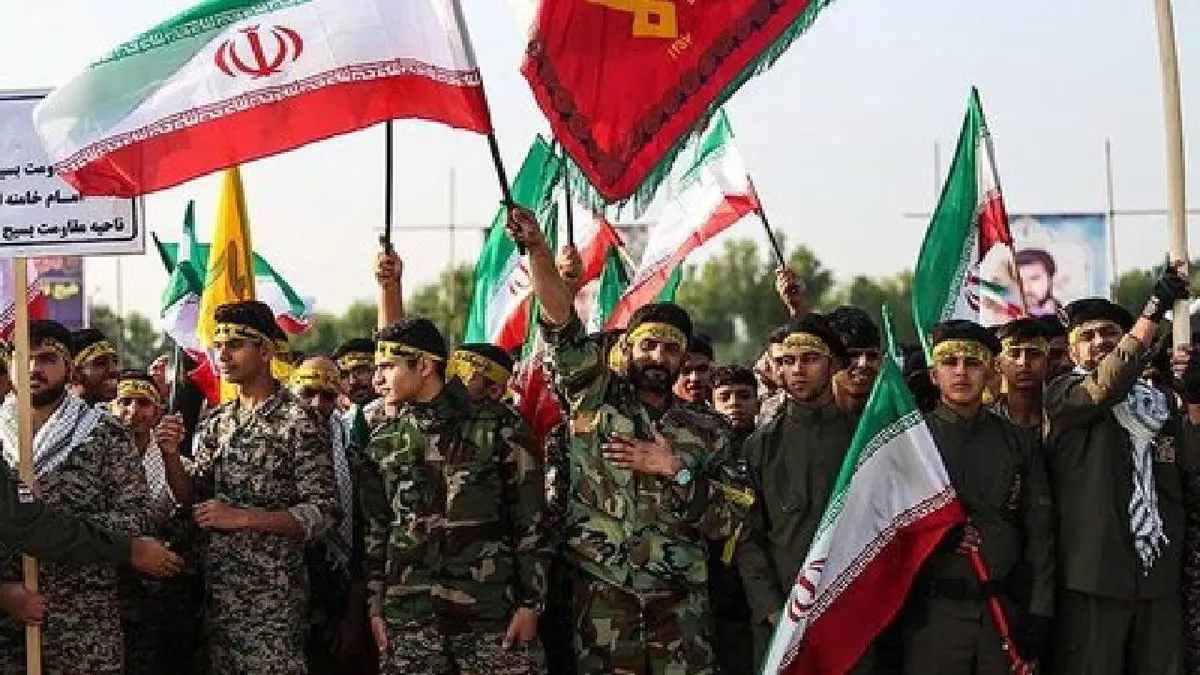 هر دانش آموز بسیجی یک لشکر است