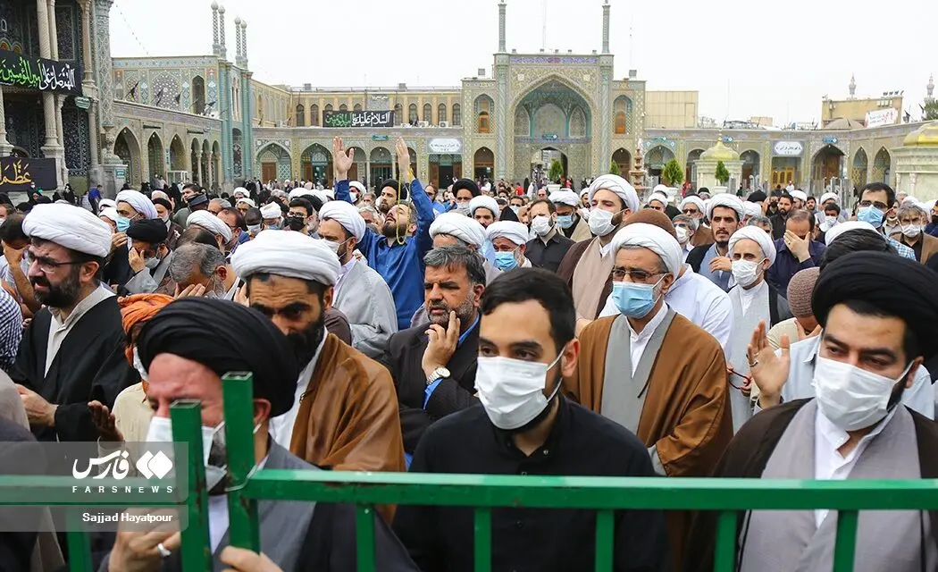 تشییع همسر آیت‌الله جوادی آملی در قم/گزارش تصویری