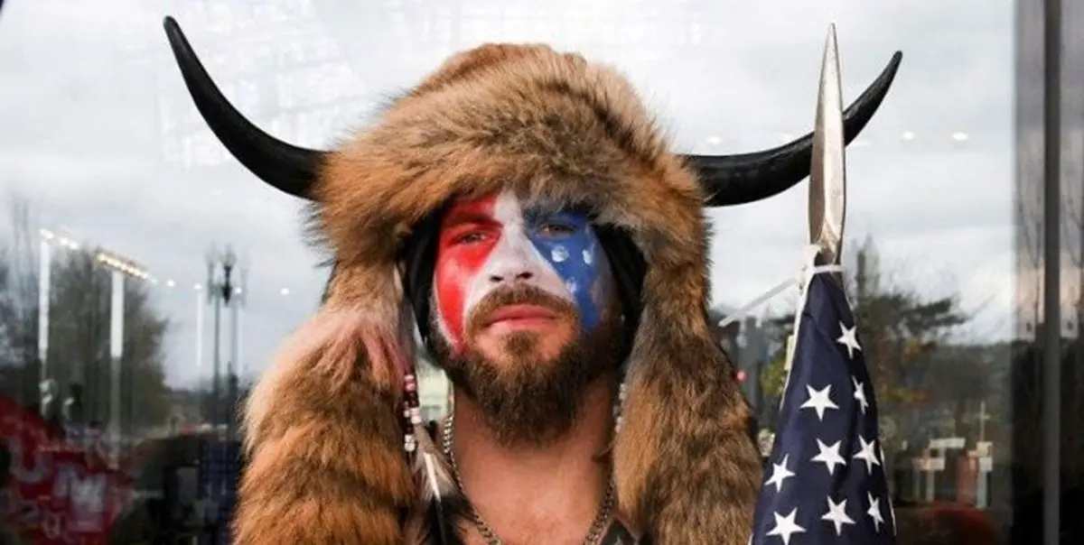 شهادت چهره جنجالی حمله به کنگره علیه ترامپ 